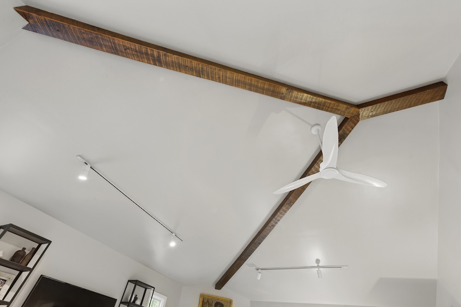 wood beams on ceiling